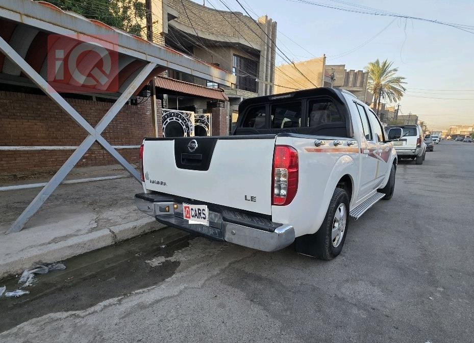 نيسان نافارا